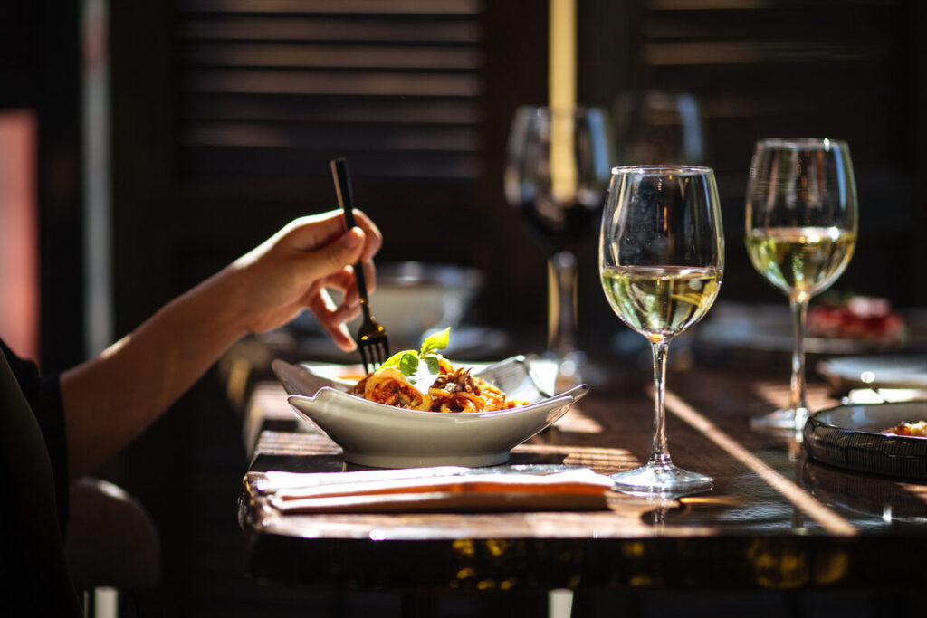 A Foodie’s Guide to North Revere: Exploring the Hidden Culinary Gems of the Neighborhood